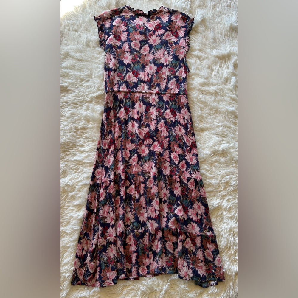 Sangria | Floral Midi Dress - Picture 6 of 6